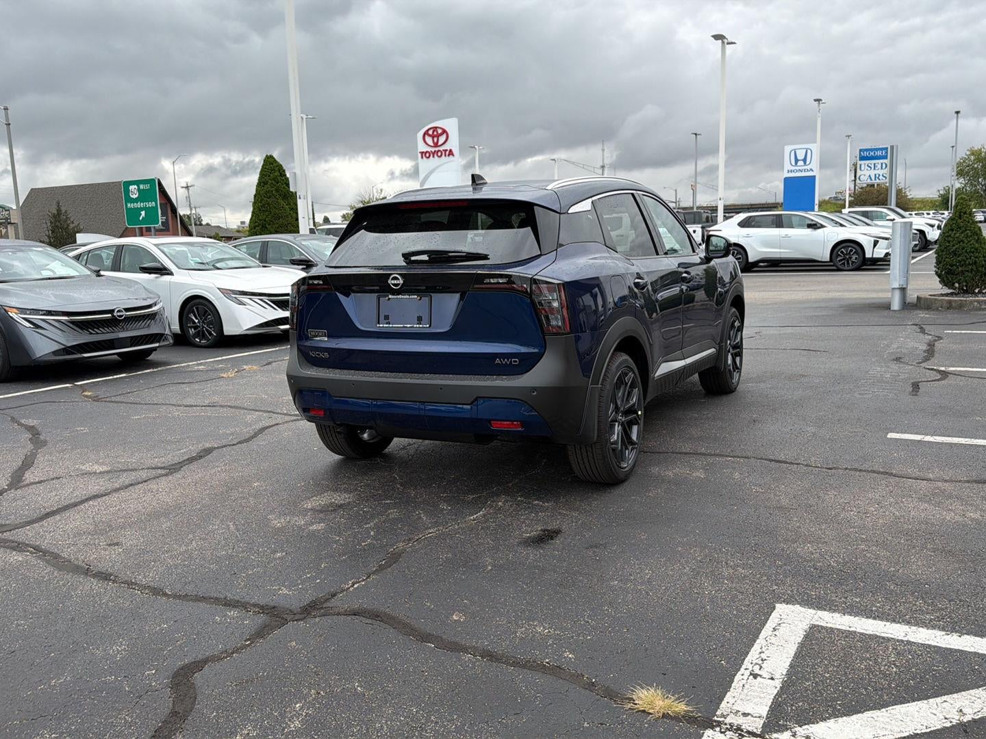 2027 Nissan Kicks SR