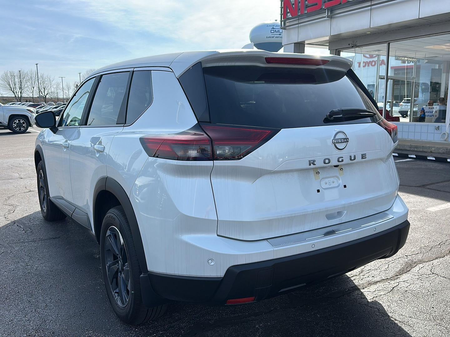 2026 Nissan Rogue SV