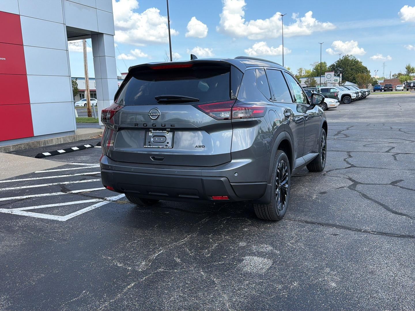 2026 Nissan Rogue Dark Armor