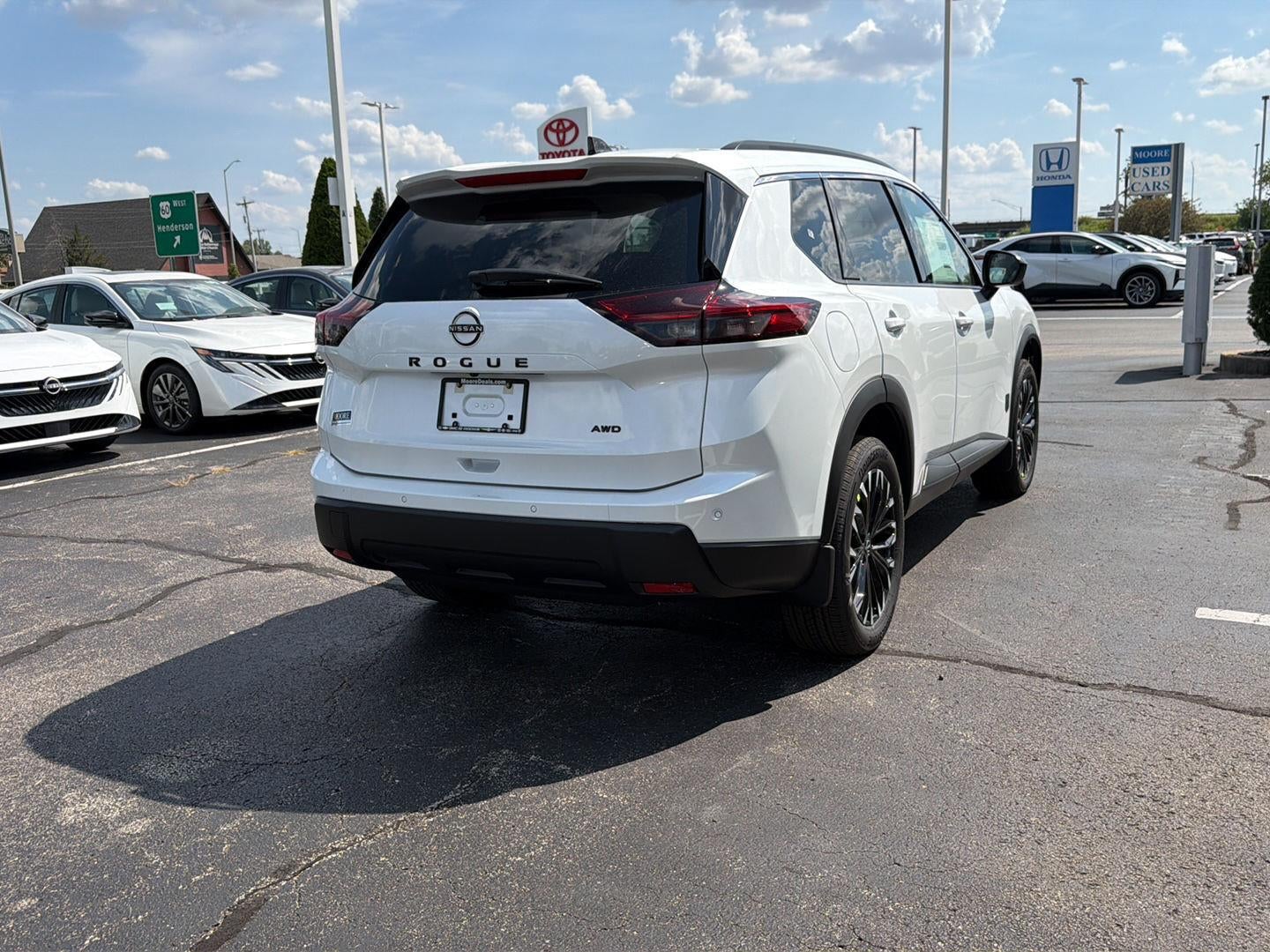 2026 Nissan Rogue Dark Armor