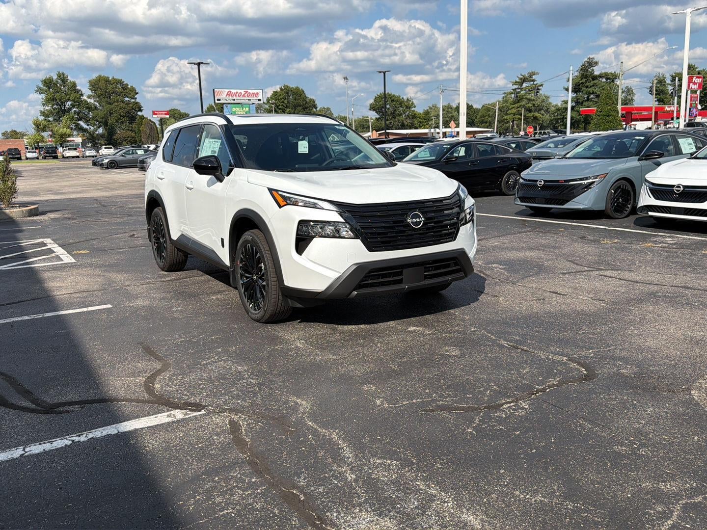 2026 Nissan Rogue Dark Armor
