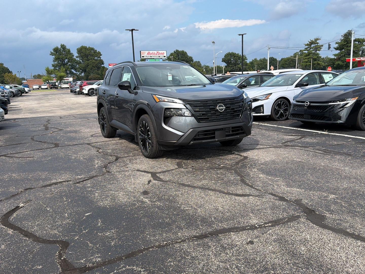 2026 Nissan Rogue Dark Armor