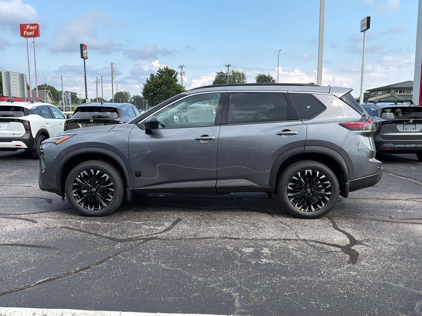 2026 Nissan Rogue Dark Armor