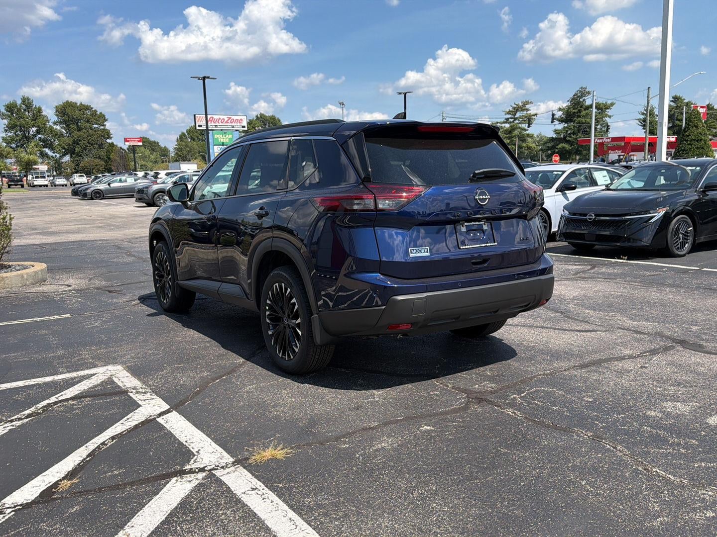 2026 Nissan Rogue Dark Armor