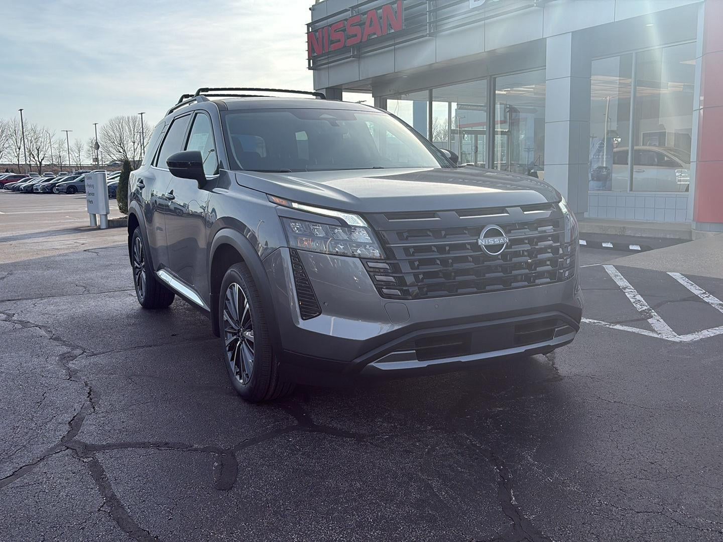 2026 Nissan Pathfinder Platinum