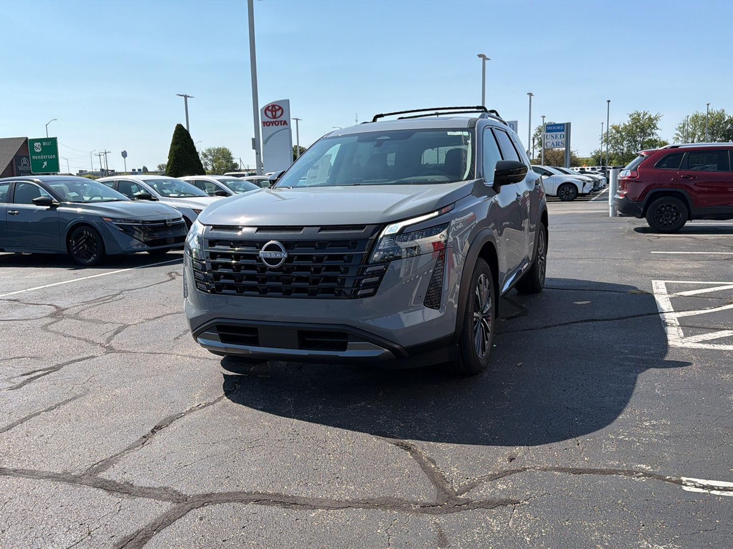 2026 Nissan Pathfinder Platinum