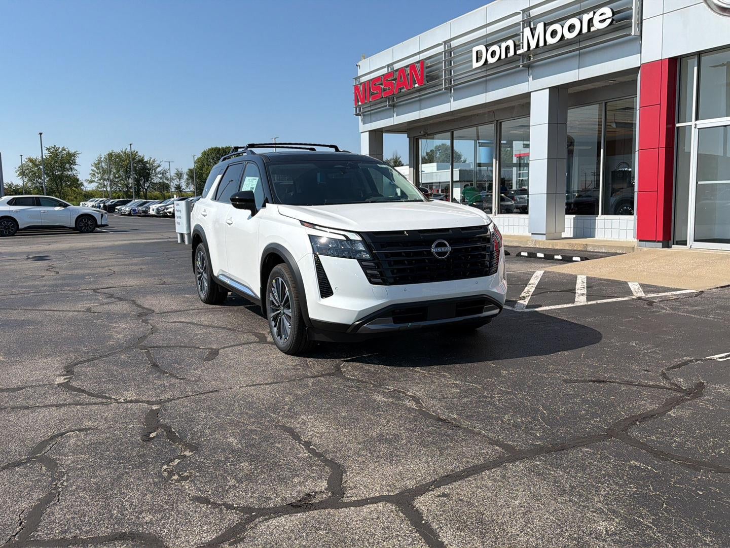 2026 Nissan Pathfinder Platinum