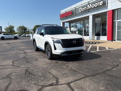 2026 Nissan Pathfinder Platinum