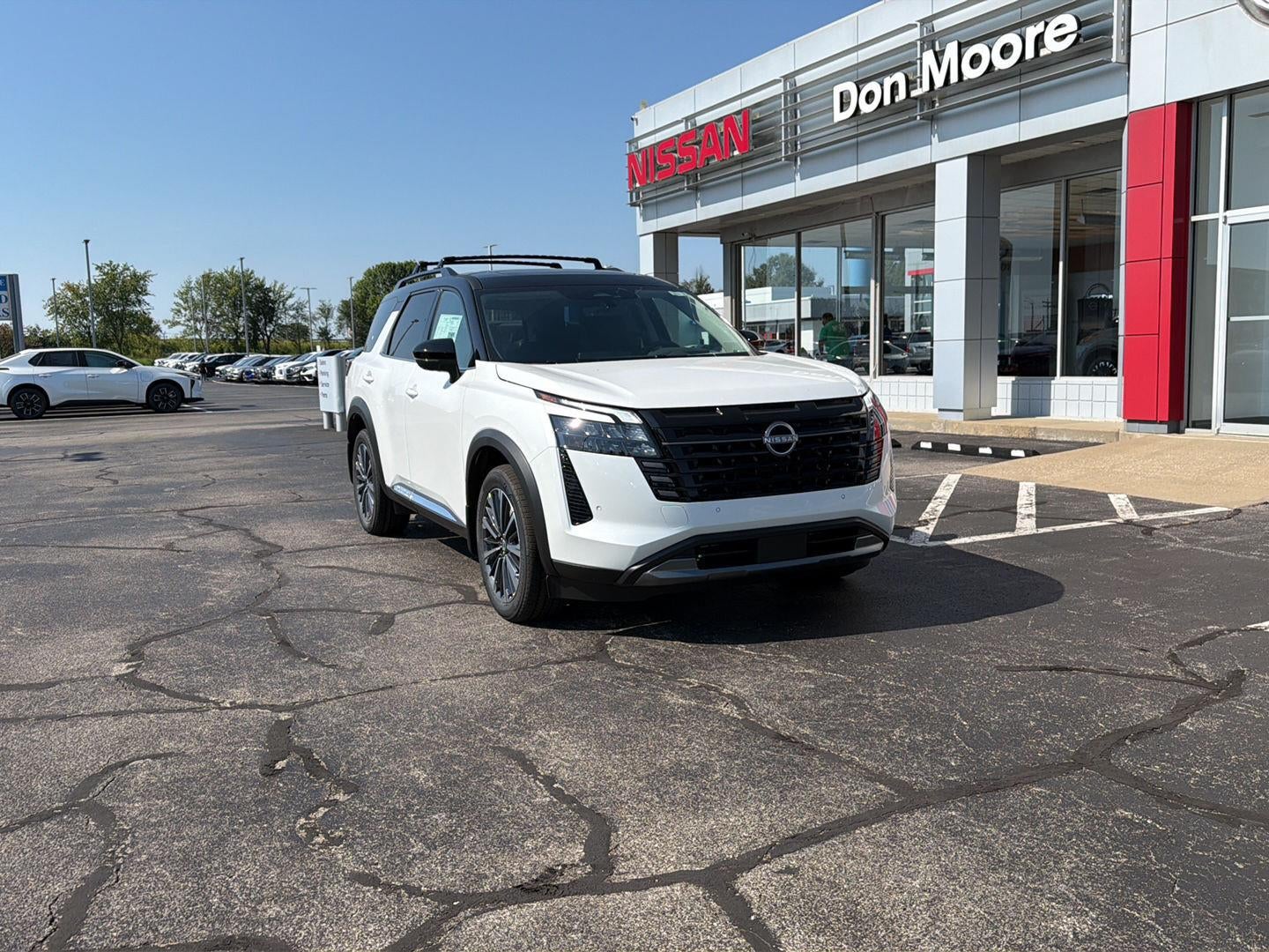 2026 Nissan Pathfinder Platinum