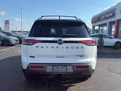 2026 Nissan Pathfinder Platinum
