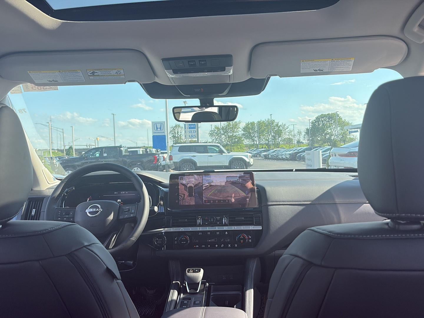 2026 Nissan Pathfinder Platinum