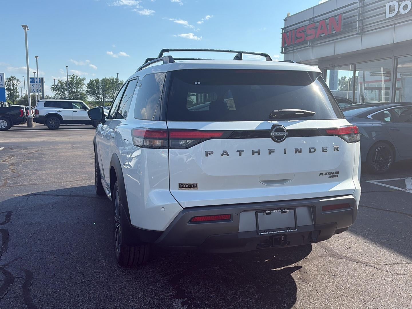 2026 Nissan Pathfinder Platinum