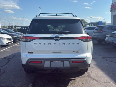 2026 Nissan Pathfinder Platinum