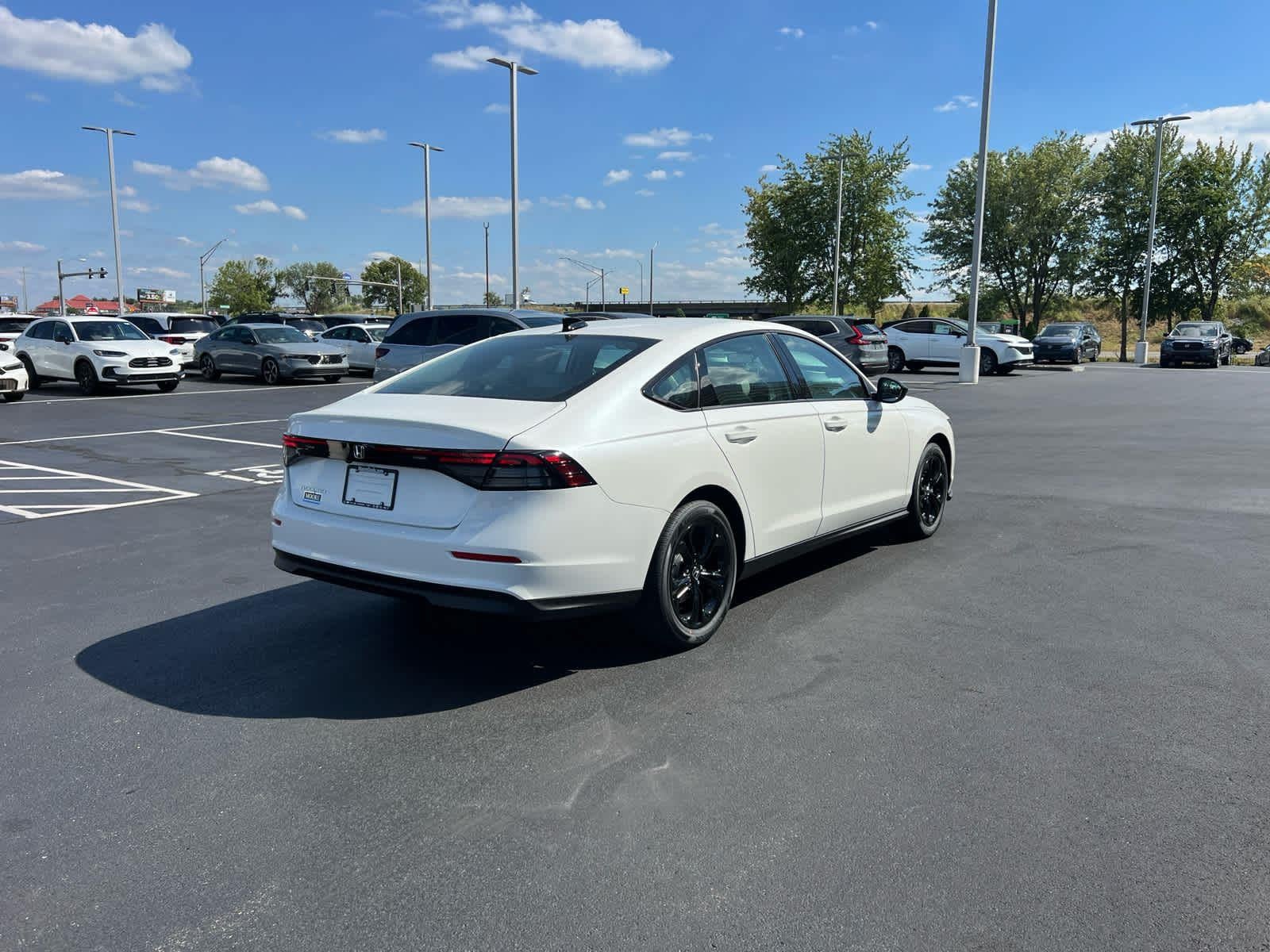 2025 Honda Accord Sedan SE