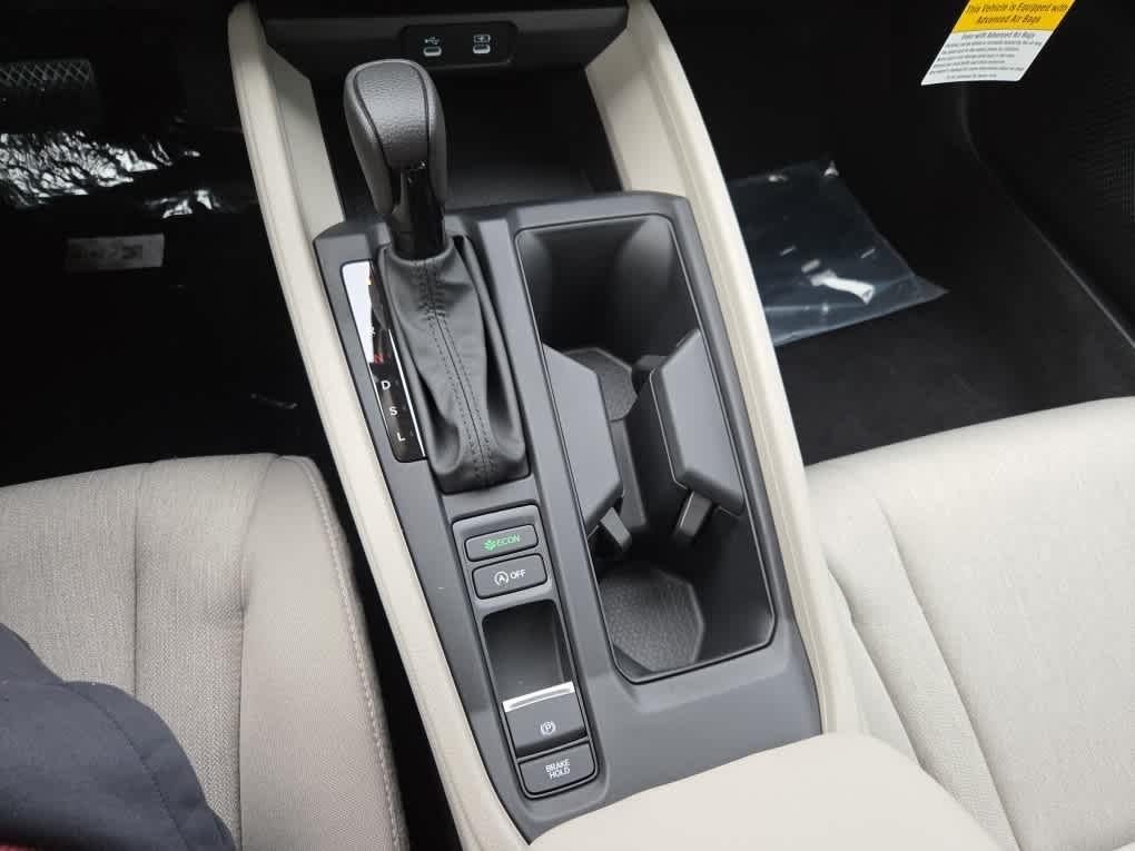 2025 Honda Accord Sedan SE