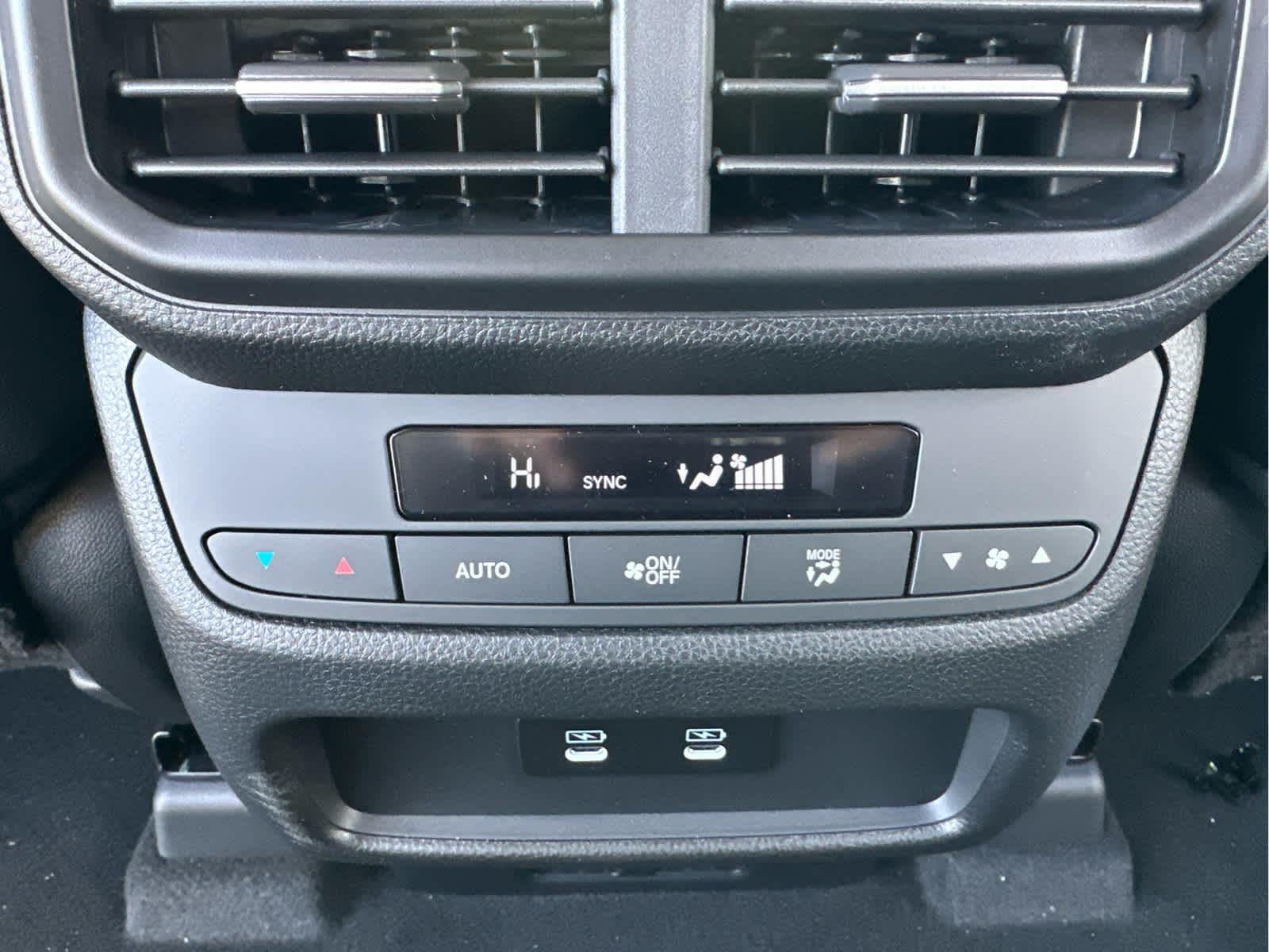 2026 Honda Pilot Touring Blackout