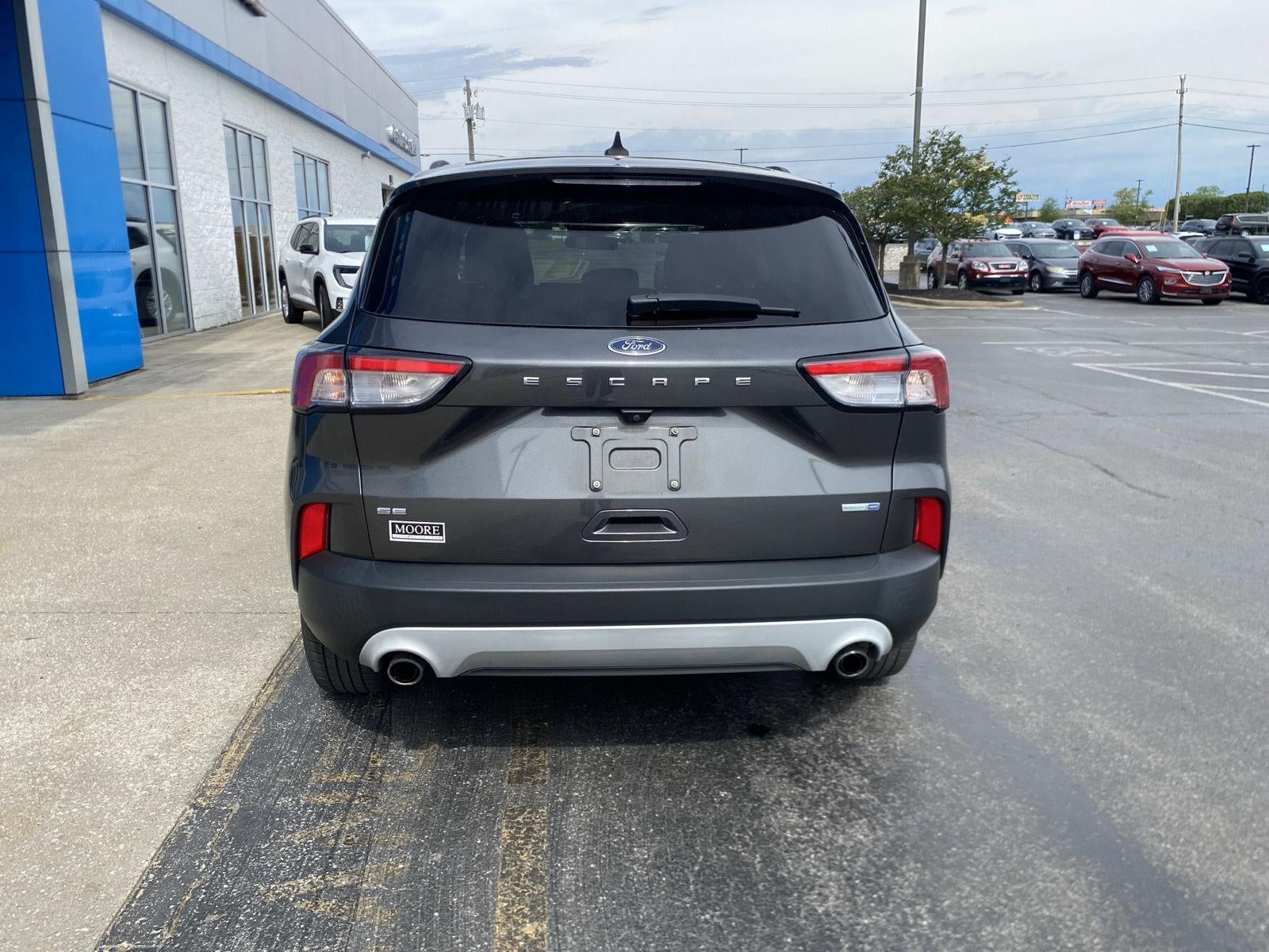 2020 Ford Escape SE