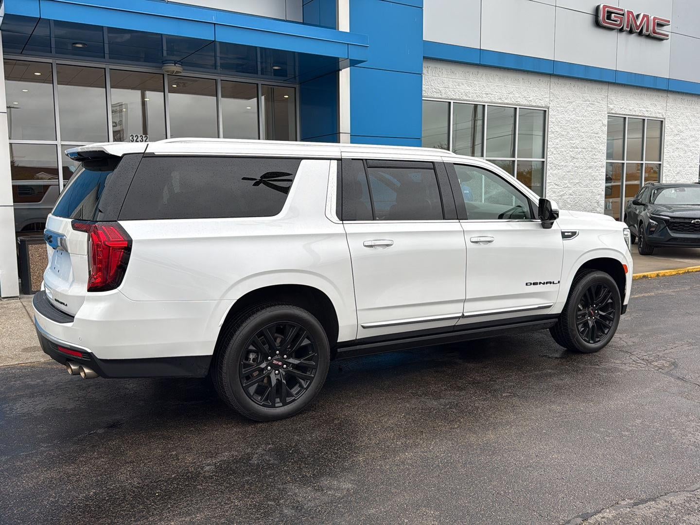 2024 GMC Yukon XL Denali