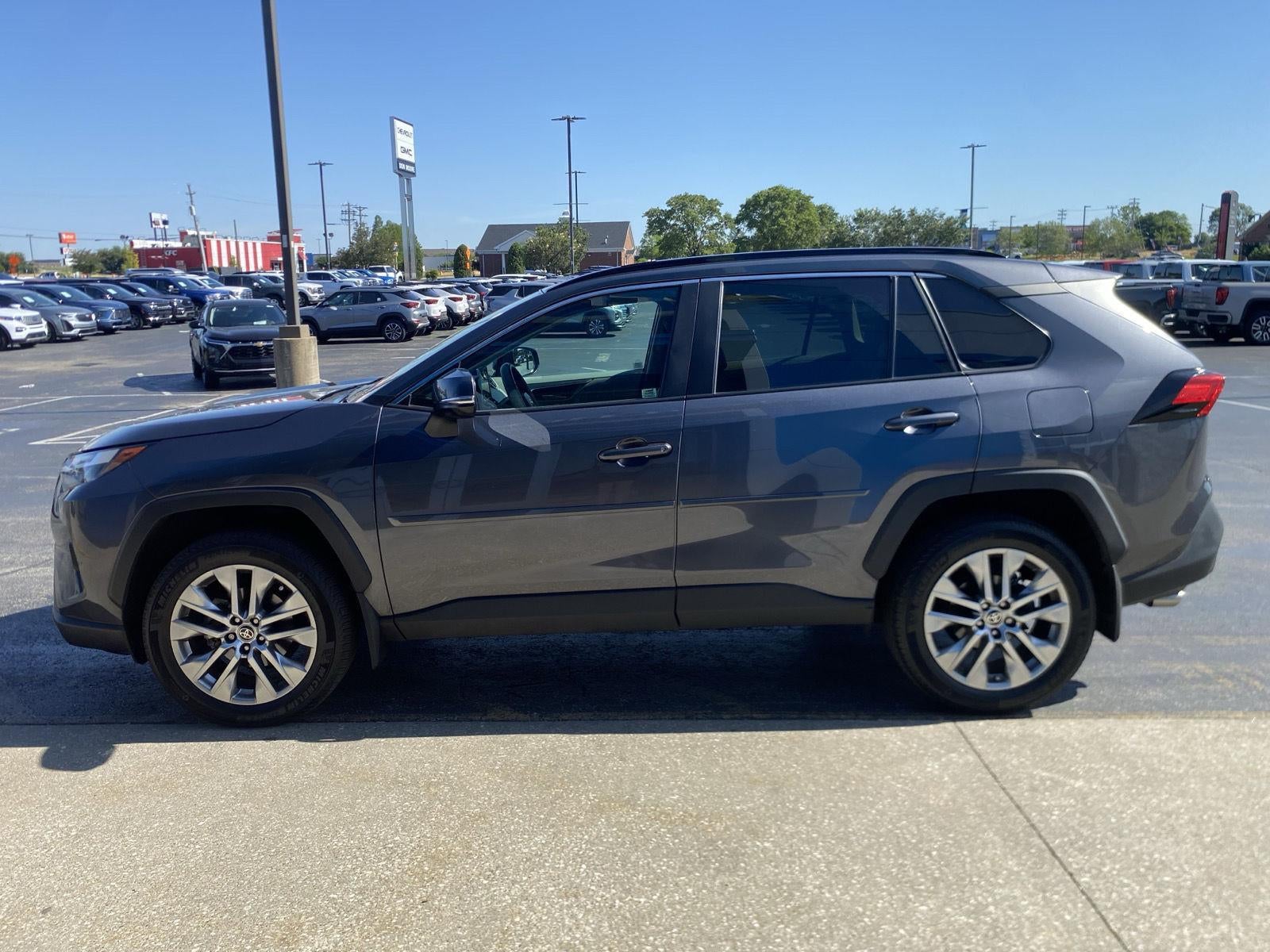 2023 Toyota RAV4 XLE Premium