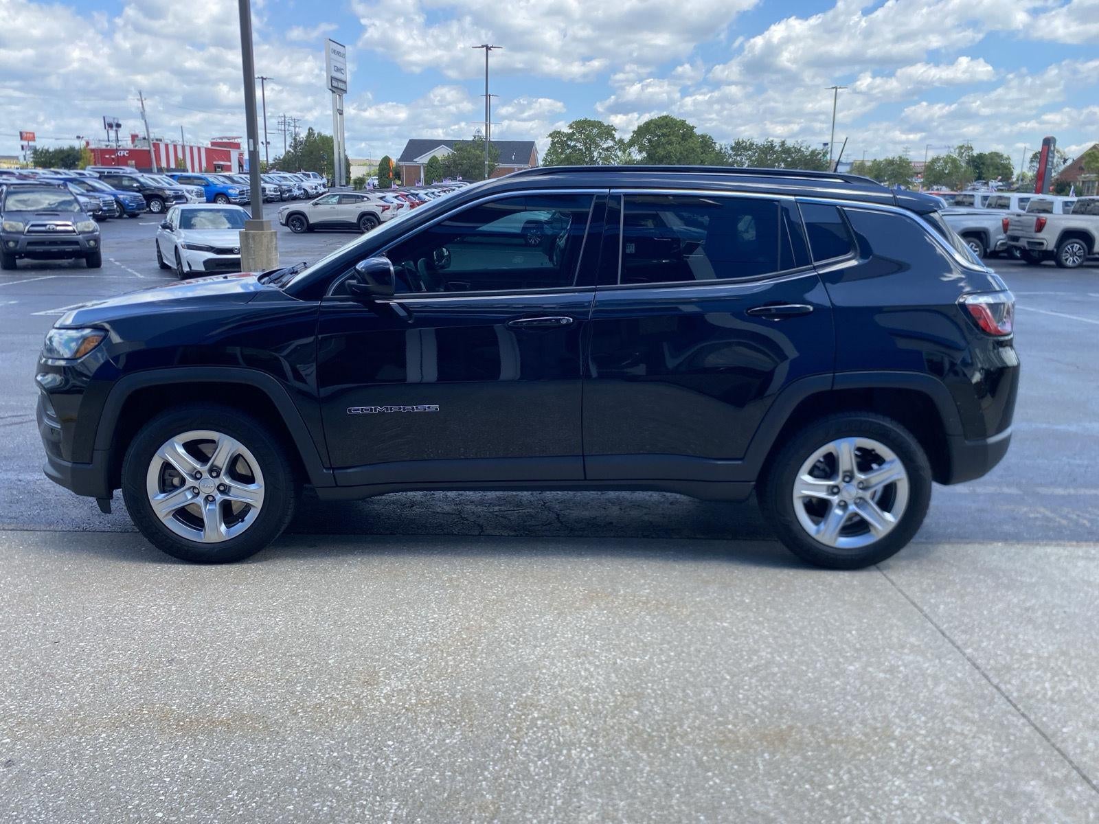 2023 Jeep COMPASS ALTITUDE