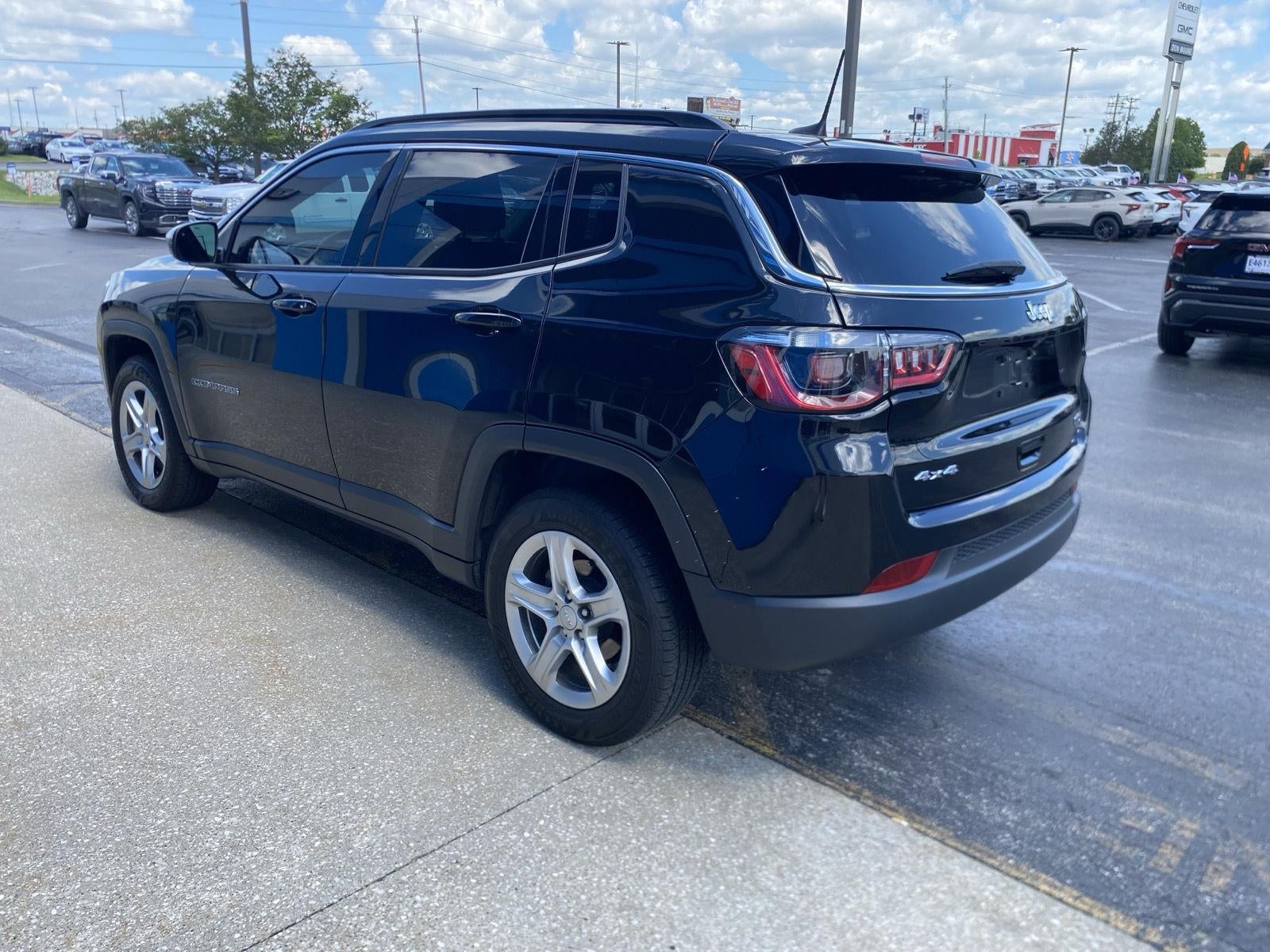 2023 Jeep COMPASS ALTITUDE