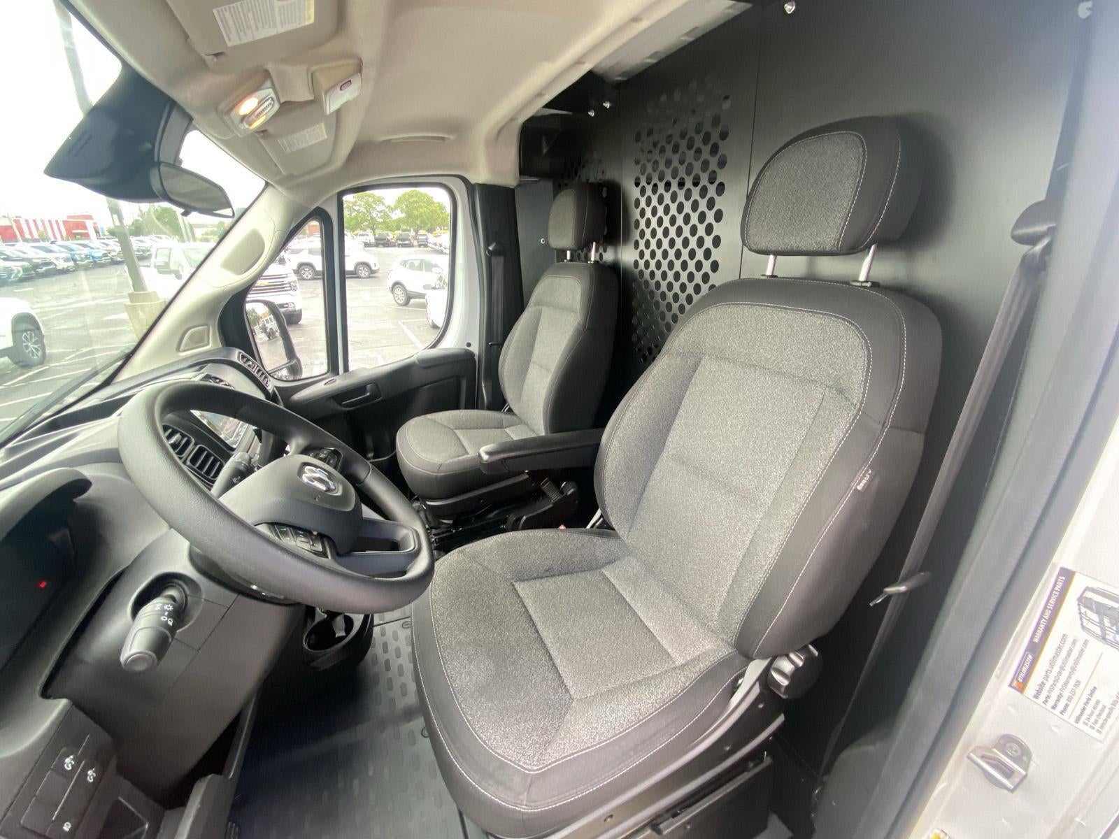 2025 RAM ProMaster Cargo Van Tradesman
