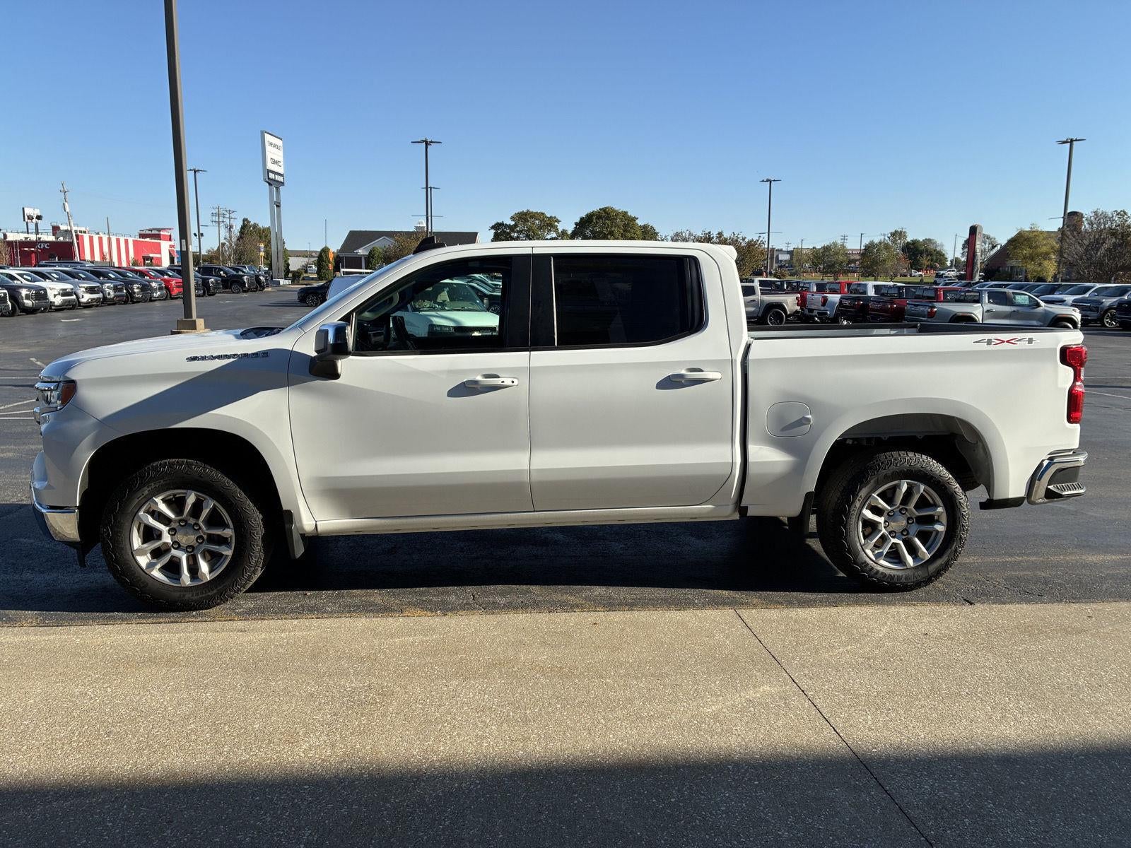 2023 Chevrolet Silverado 1500 LT