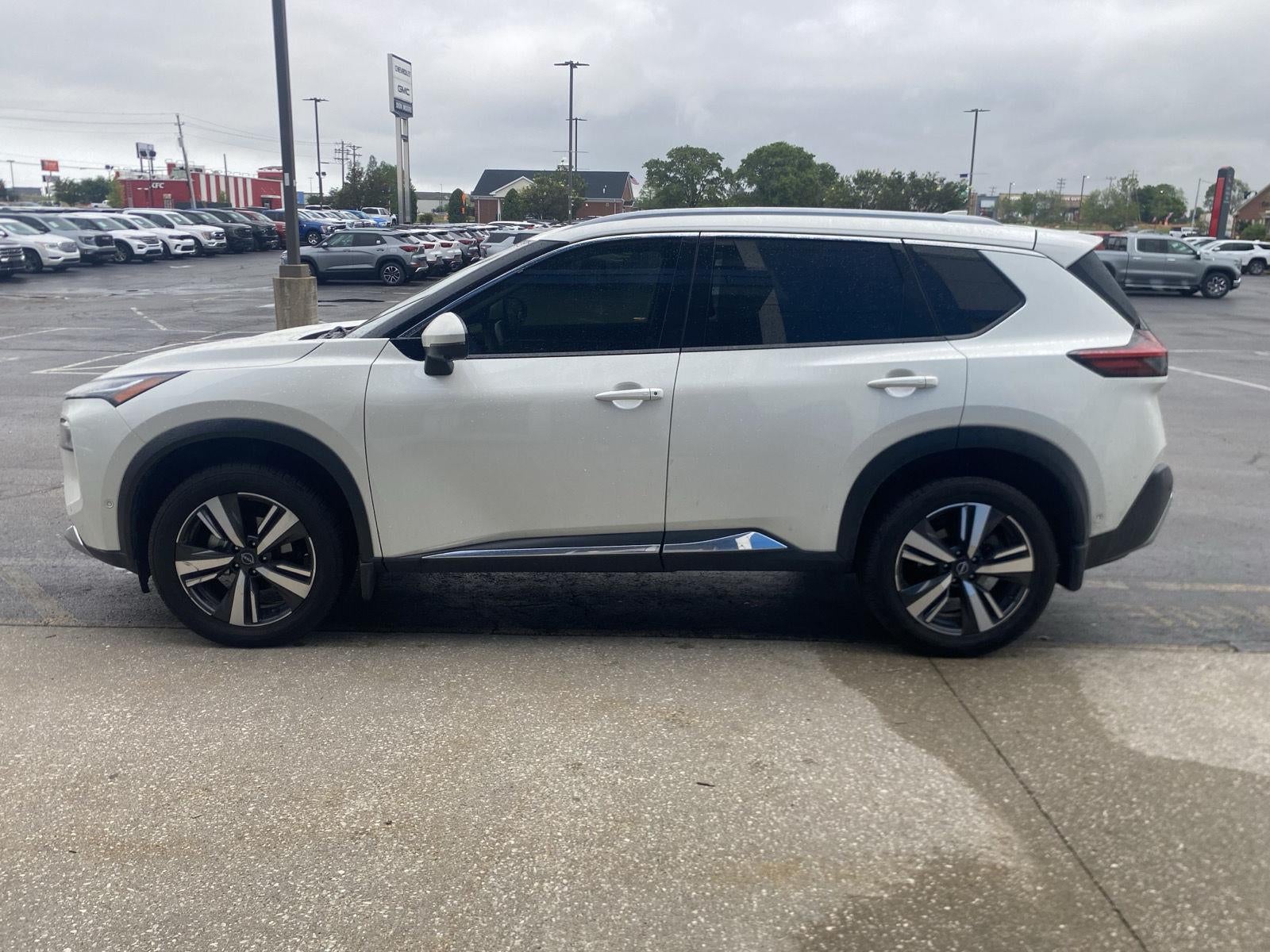 2022 Nissan Rogue Platinum